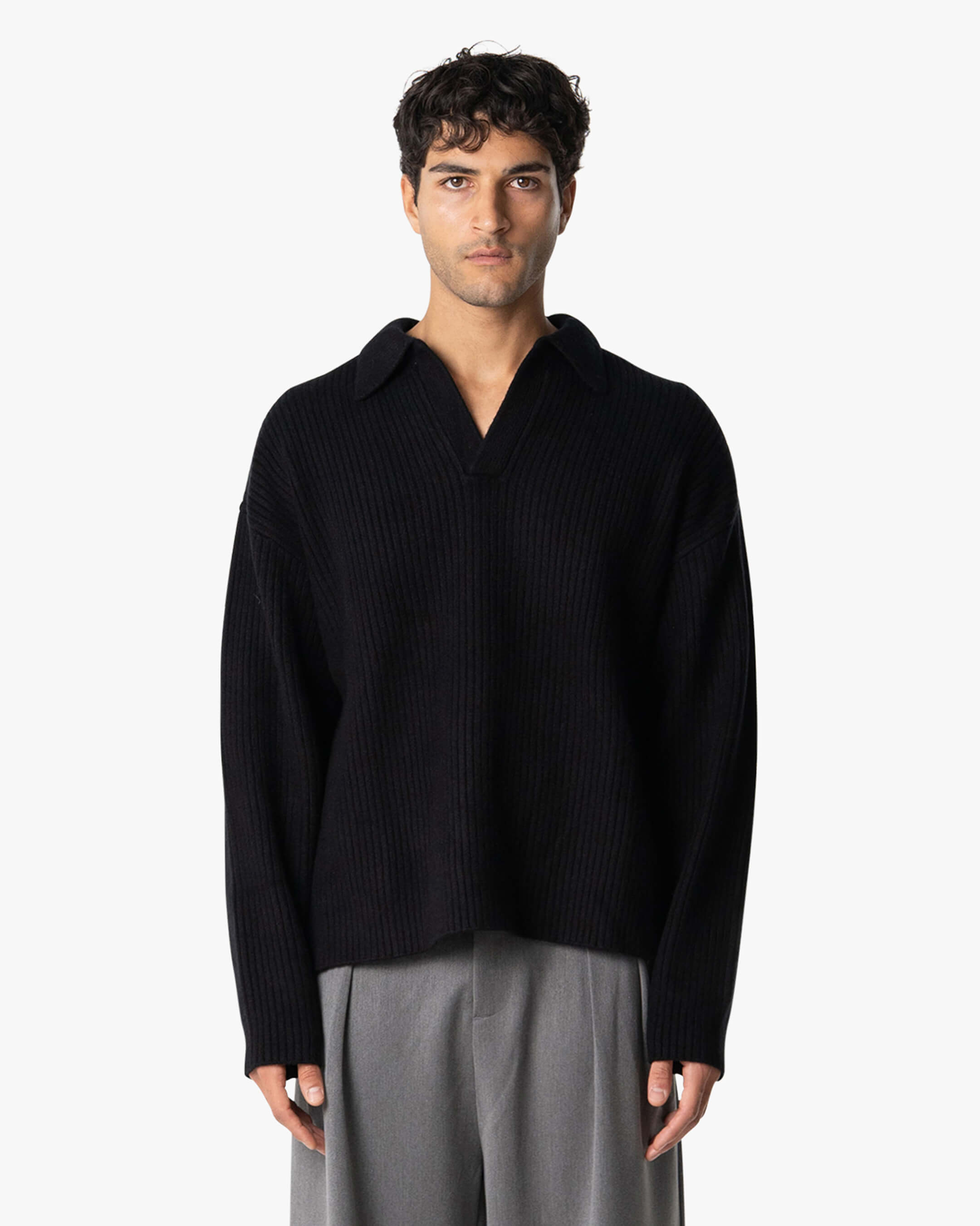 Ravello Oversized Cotton V-Neck Sweater | Black