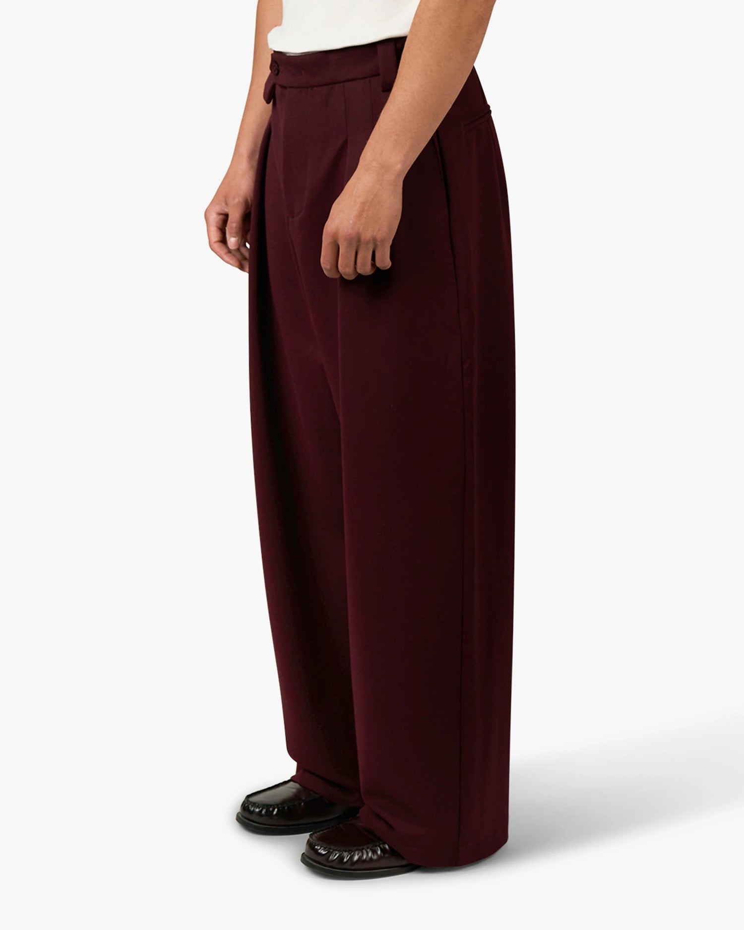 Pantalon ample à plis Ambra
