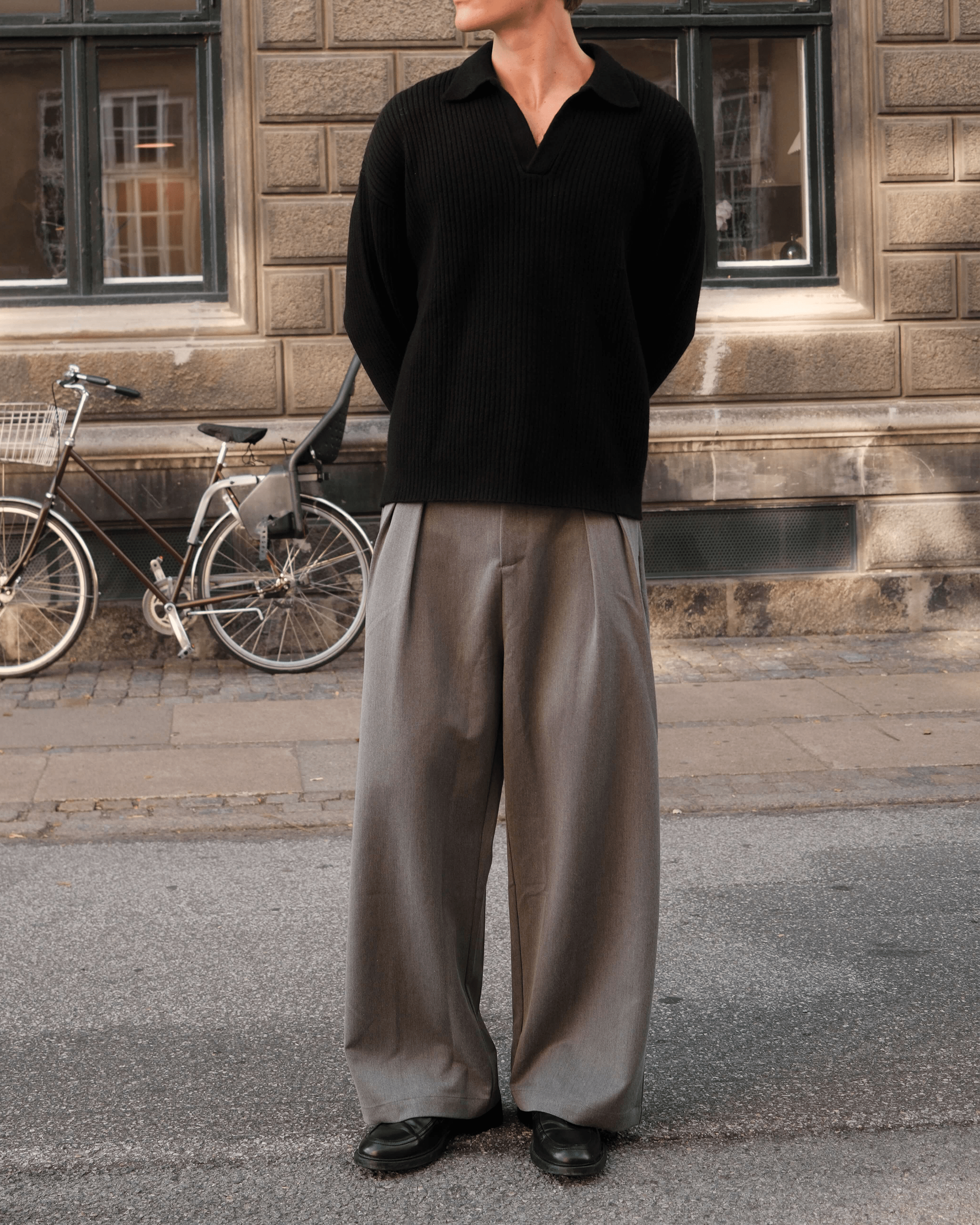 Ambra Loose-Fit Pleated Pants | Grey Melee