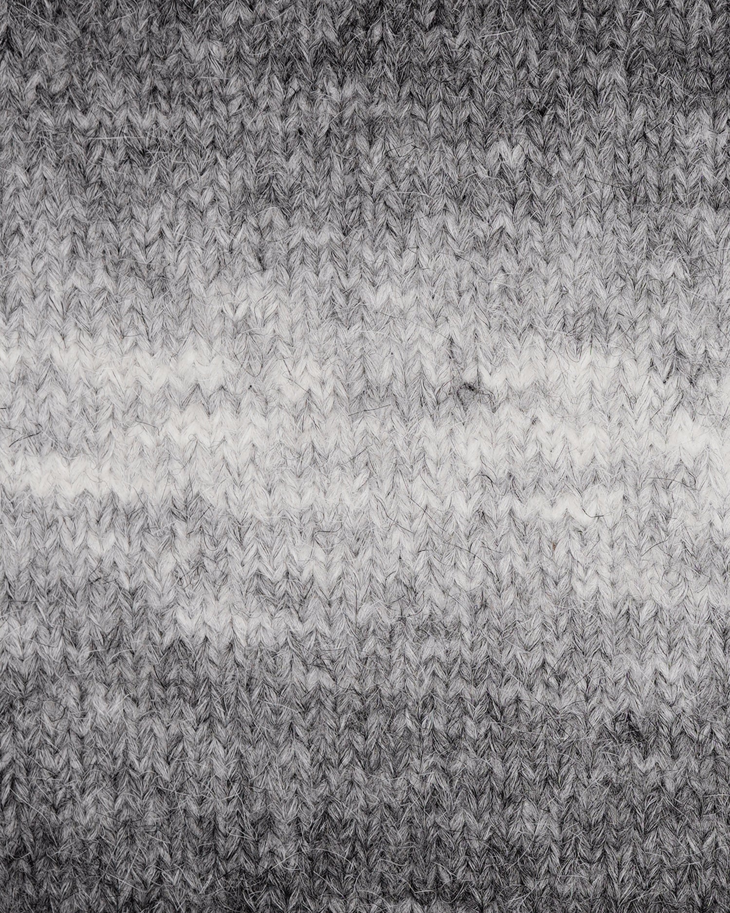 Aria Oversized Gradient Sweater | Grey/White