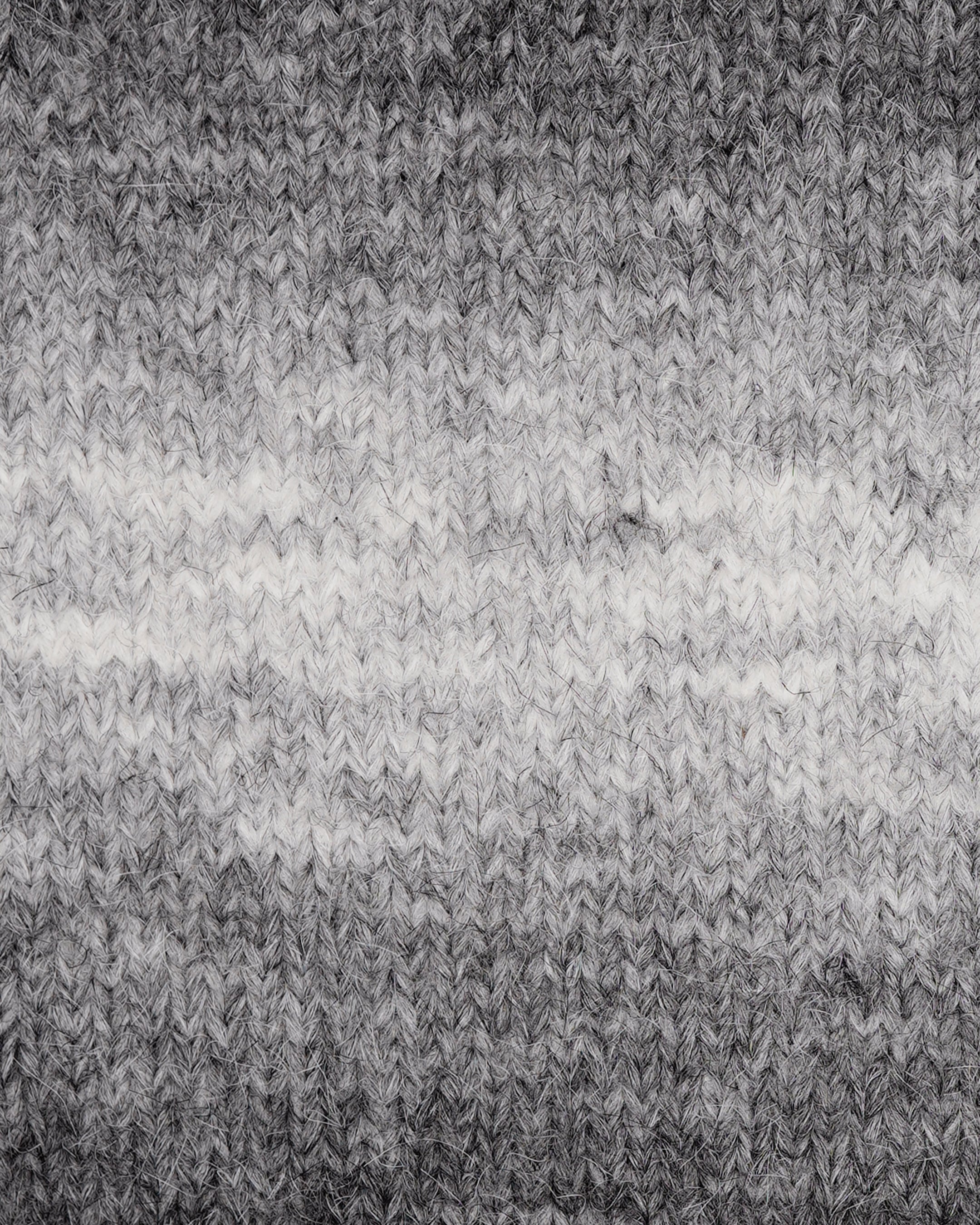 Aria Oversized Gradient Sweater | Grey/White