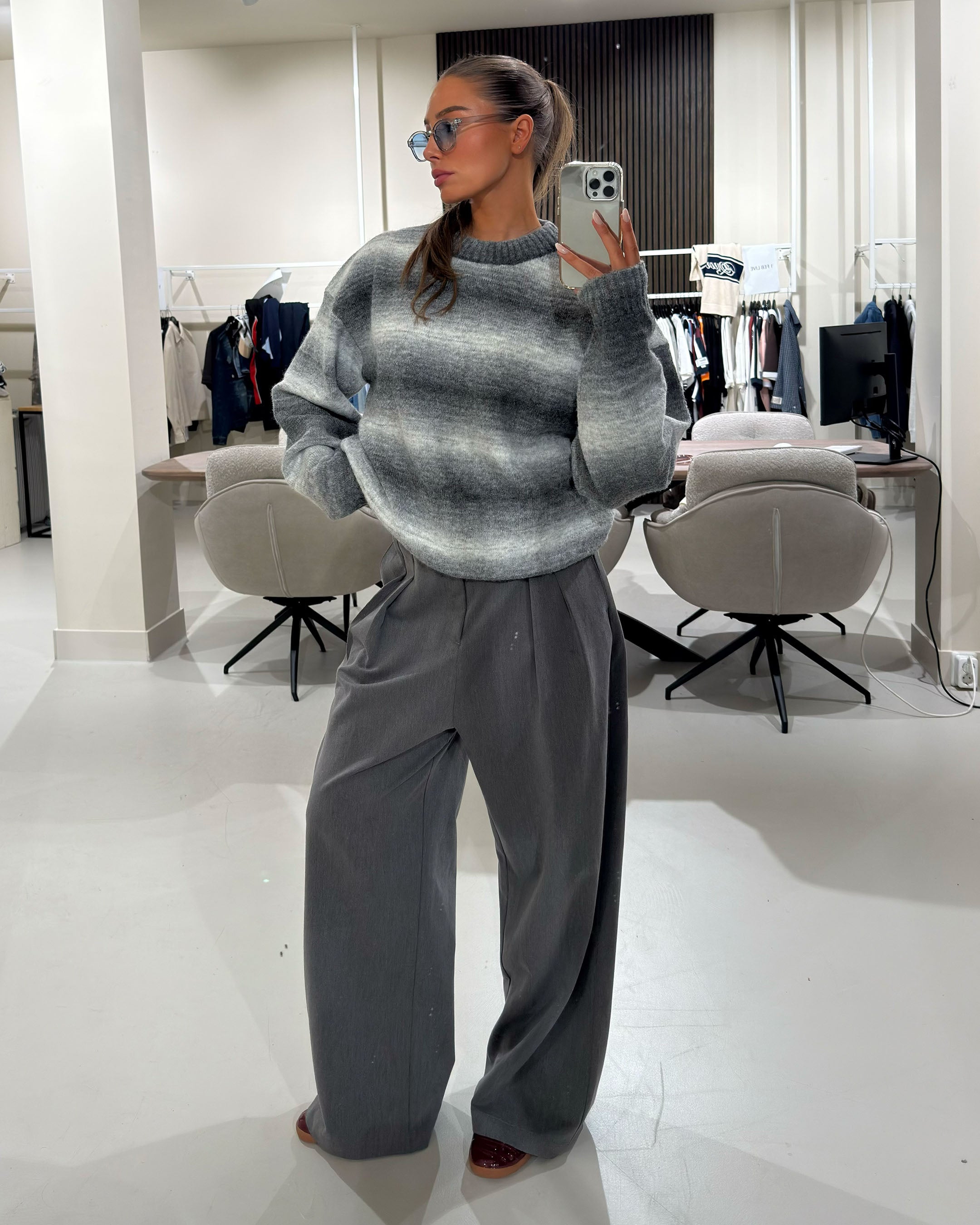 Aria Oversized Gradient Sweater | Grey/White