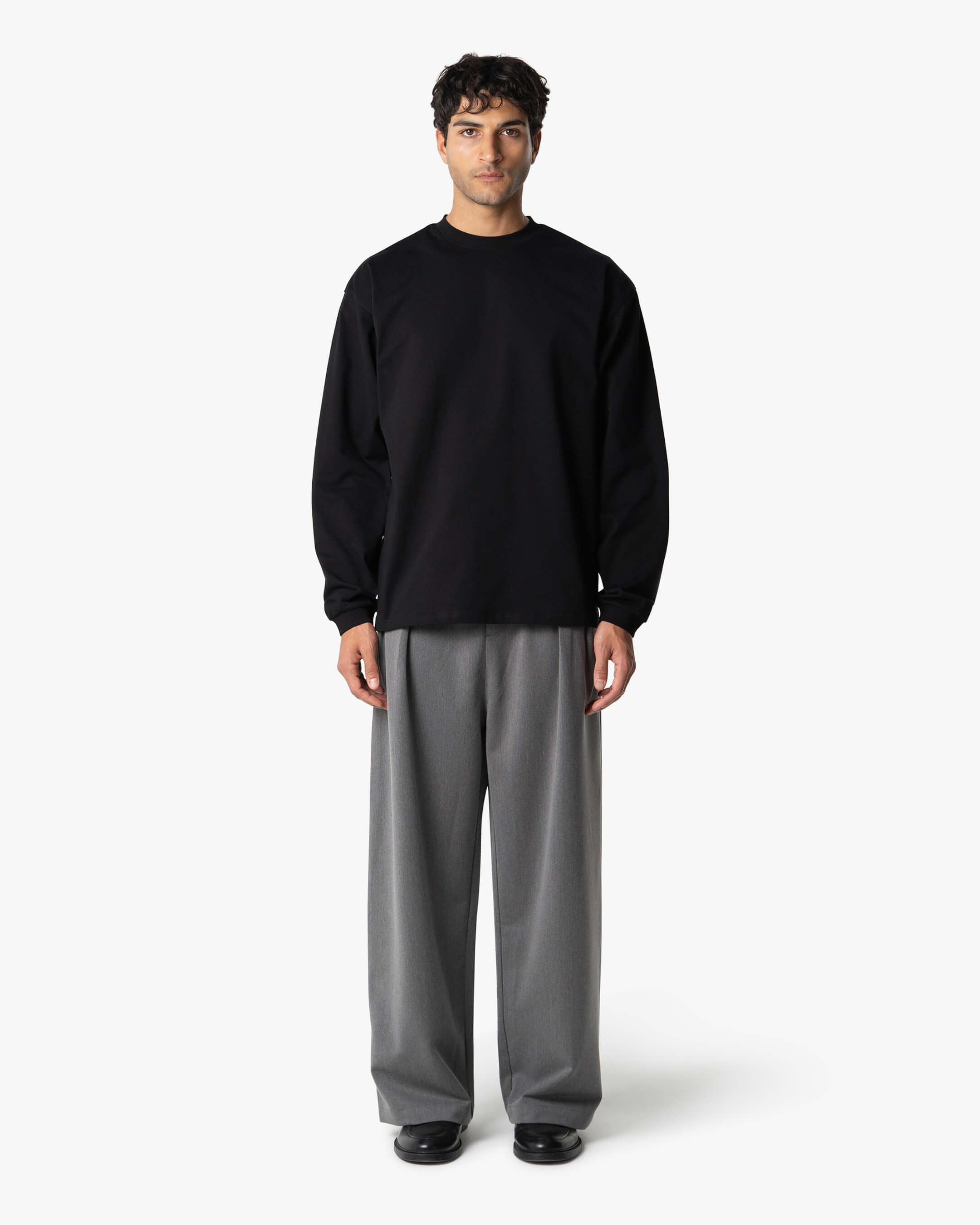 Oversized Blank Longsleeve | Black