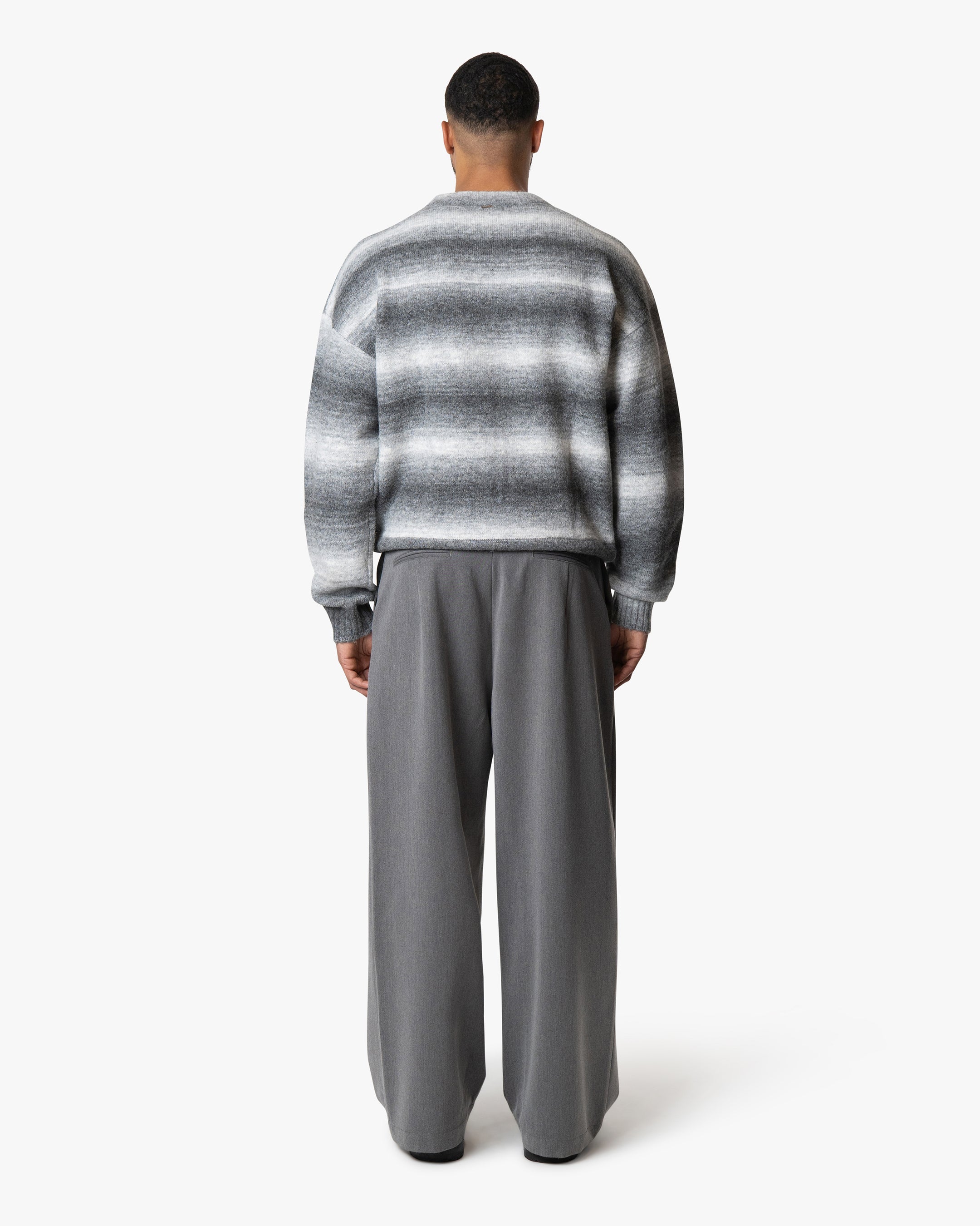 Aria Oversized Gradient Sweater | Grey/White