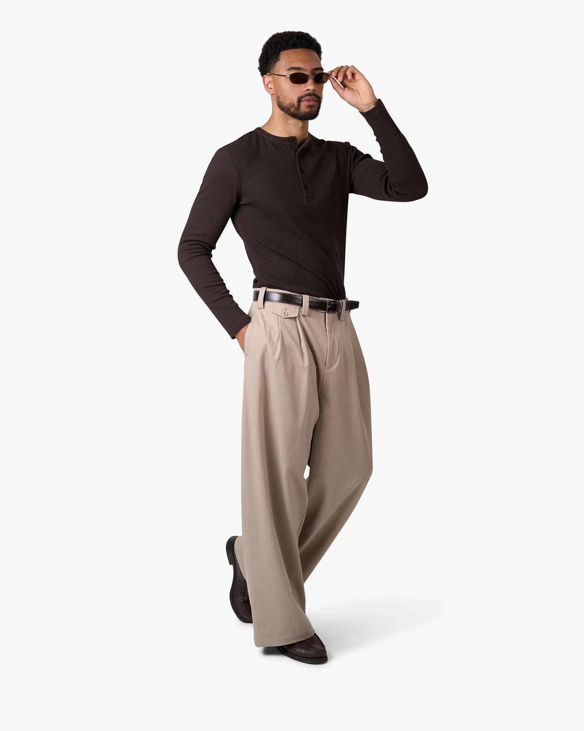 Henley Longsleeve | Brown